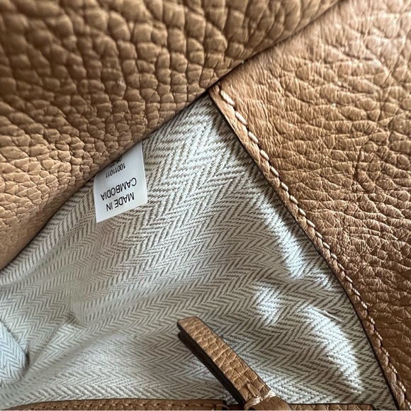 Tory Burch Britten Satchel - Picture 15 of 16